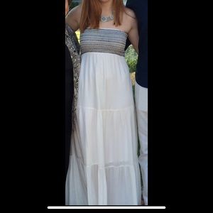 EUC Medium Merona Strapless Maxi Dress